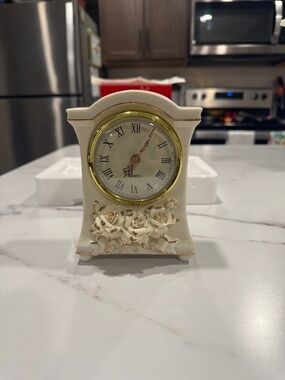 Vintage Avon Winter Rose Mantle Clock Ivory Porcelain W/Raised Roses/New In Box